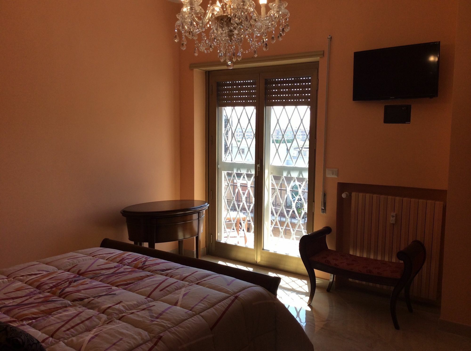 The Sun House Hotel Roma Ngoại thất bức ảnh