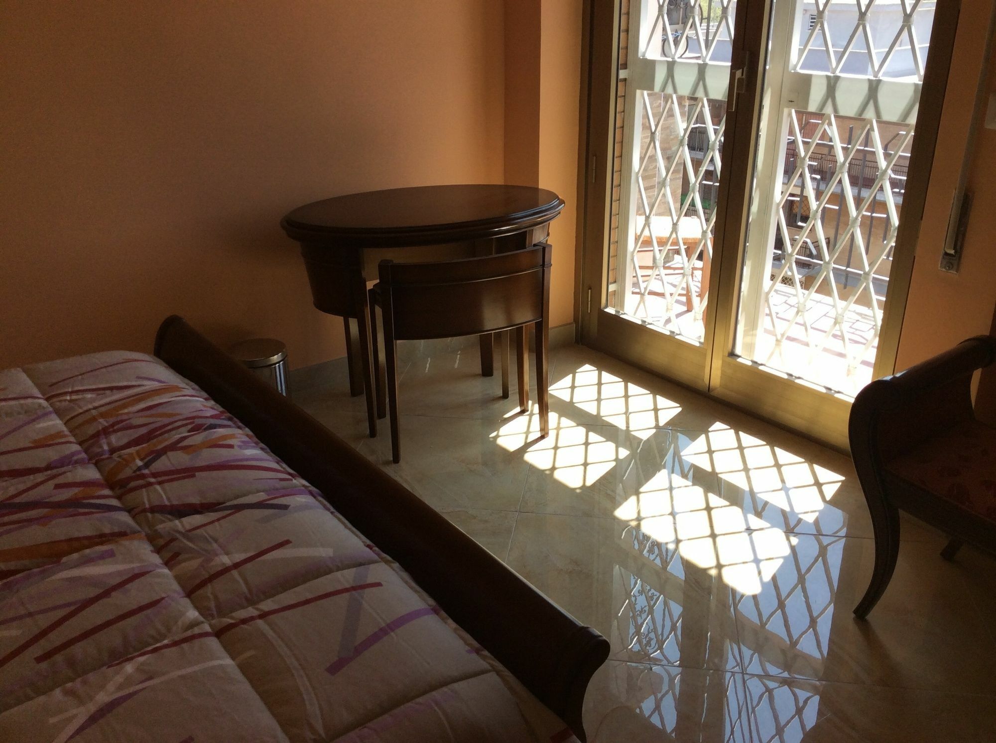 The Sun House Hotel Roma Ngoại thất bức ảnh