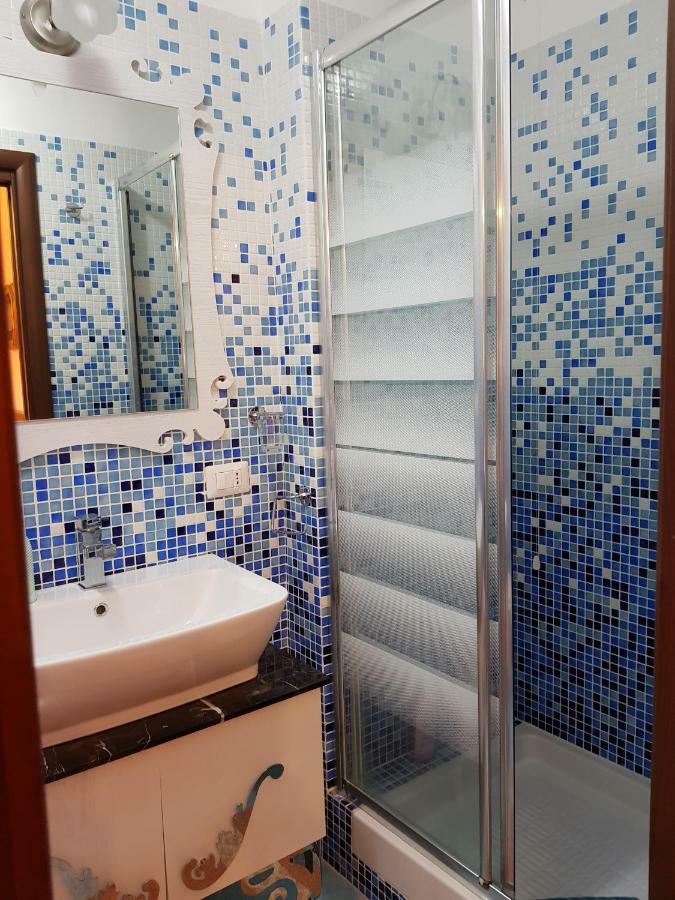 The Sun House Hotel Roma Ngoại thất bức ảnh