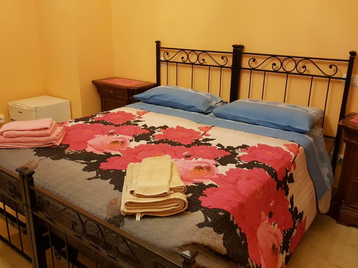 The Sun House Hotel Roma Ngoại thất bức ảnh